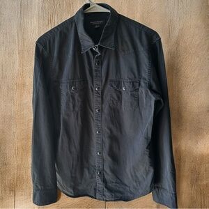 Banana Republic Women’s Black Tailored Snap Closure Slim Fit Shirt